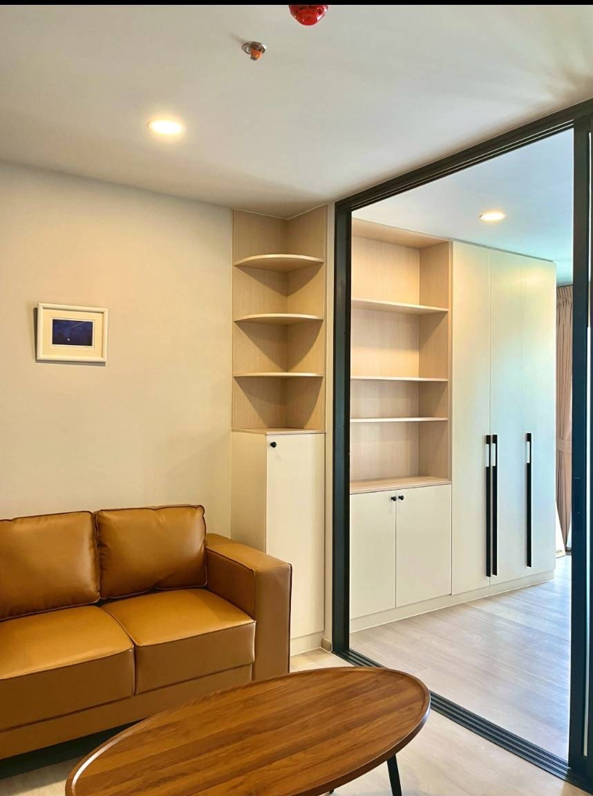 Condo for Rent at Aspire Onnut Station, Only 200 Meters from BTS On Nut, 1 Bedroom, 34 Sq.m., Corner Unit, Rental Price 23,000 THB/Month Condo for Rent at Aspire Onnut Station, Only 200 Meters from BTS On Nut, 1 Bedroom, 34 Sq.m., Corner Unit, Rental Price 23,000 THB/Month