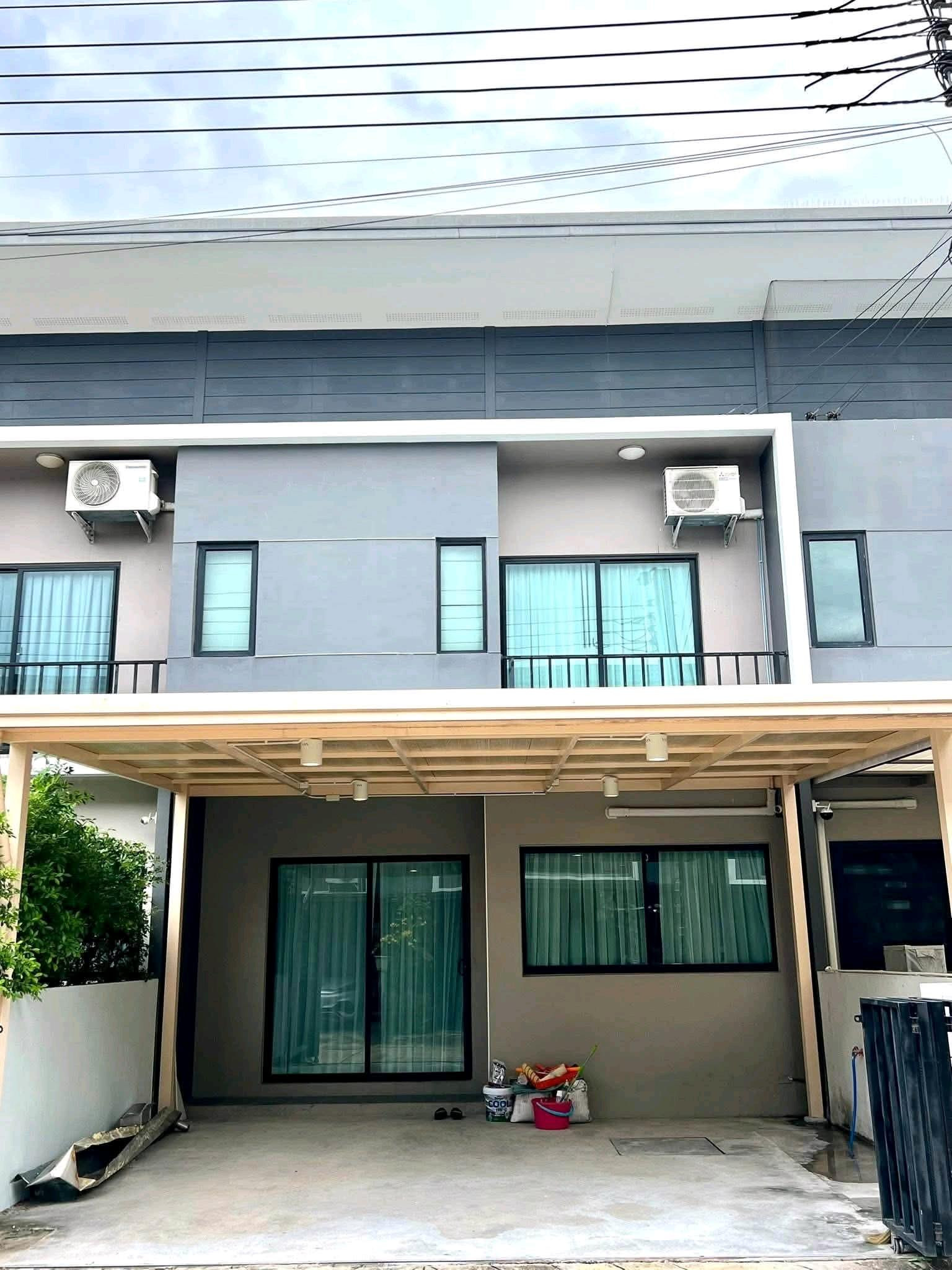 ✨ The house is ready to move in, complete with functions, has a multi-purpose room. Complete with furniture and electrical appliances ✨ ✨ The house is ready to move in, complete with functions, has a multi-purpose room. Complete with furniture and electrical appliances ✨