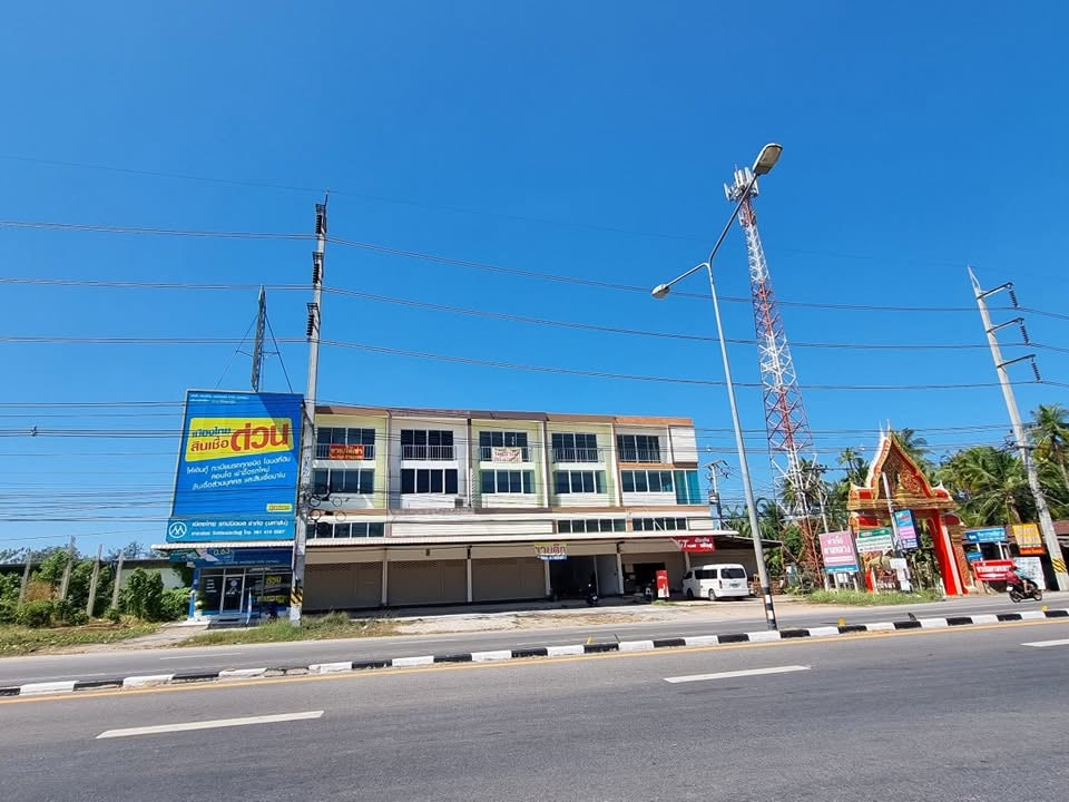 Urgent sale!!! Commercial building, 3 and a half floors, good business, comfortable living, on Samut Songkhram Road, Bang Phae, Damnoen Saduak, Ratchaburi. – รูปที่ 3