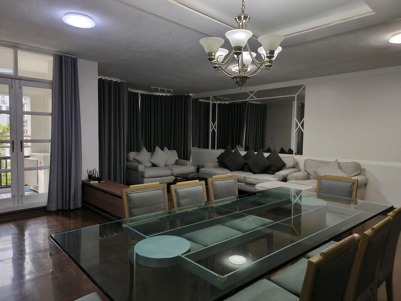 ✨ Apartment for Rent @ Langsuan – Prime CBD Location | ขนาด 250 ตรม. | 3 ห้องนอน | 2 ห้องน้ำ 
 – รูปที่ 2