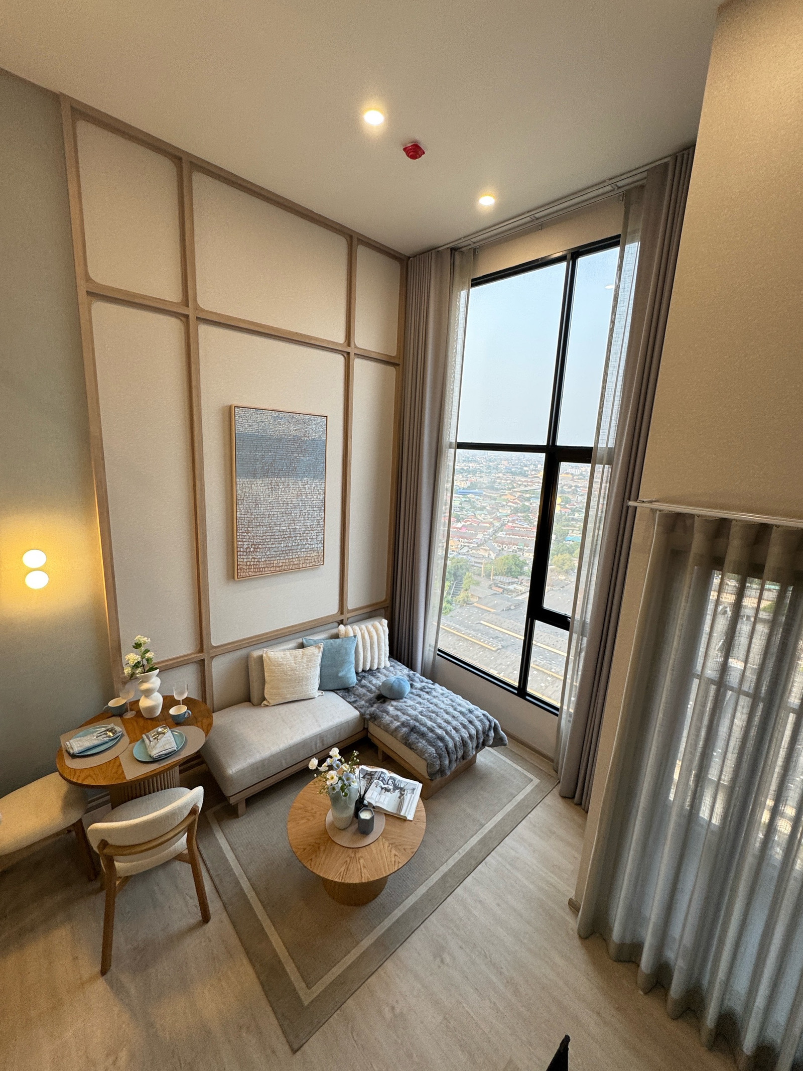 🔥 Condo for sale next to BTS 0 meters 🔥📍 Origin Plug & Play E22 Station 🔥 Condo for sale next to BTS 0 meters 🔥📍 Origin Plug & Play E22 Station