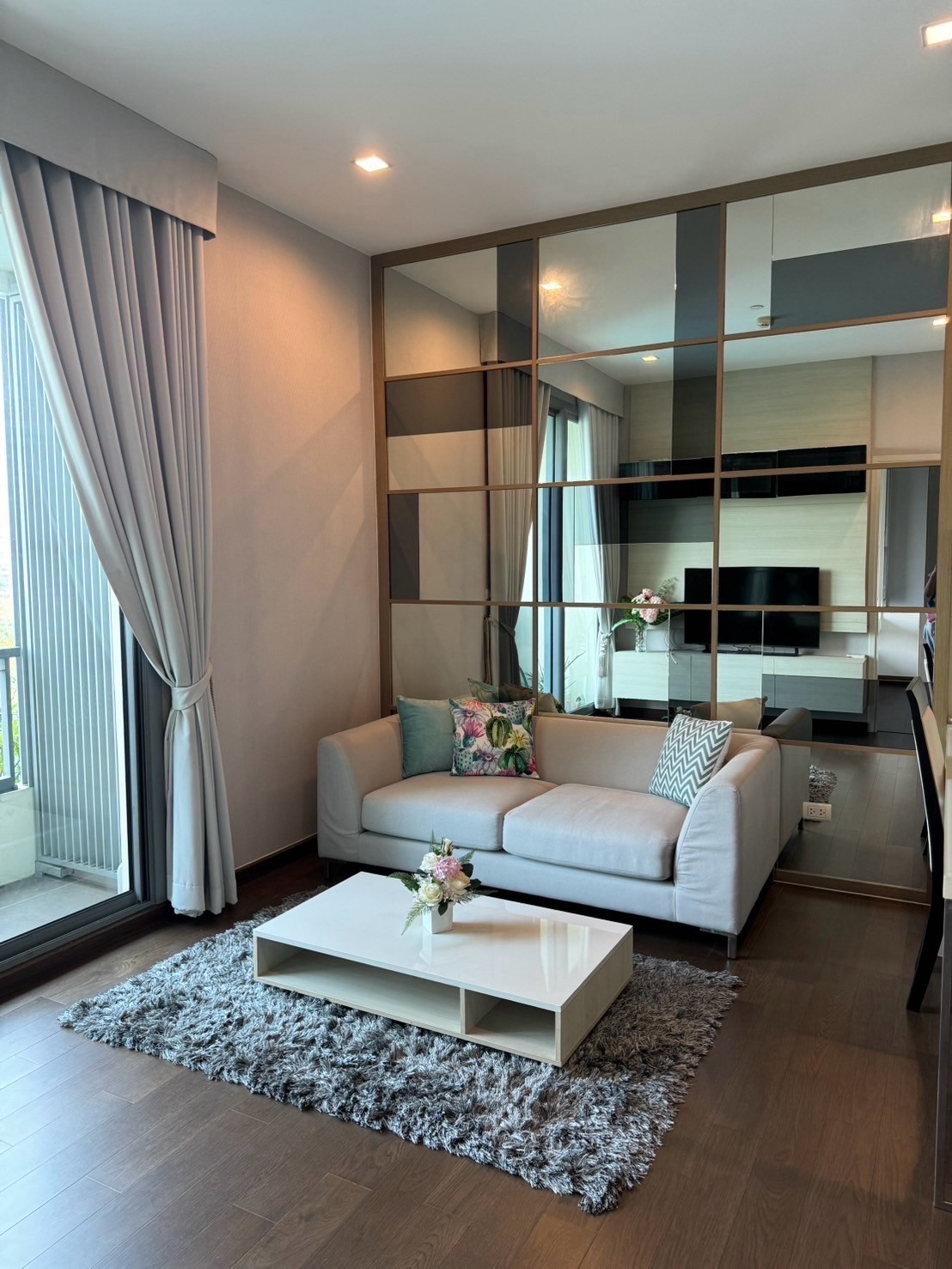 For rent Q Asoke ☎️ 0912322009 For rent Q Asoke ☎️ 0912322009