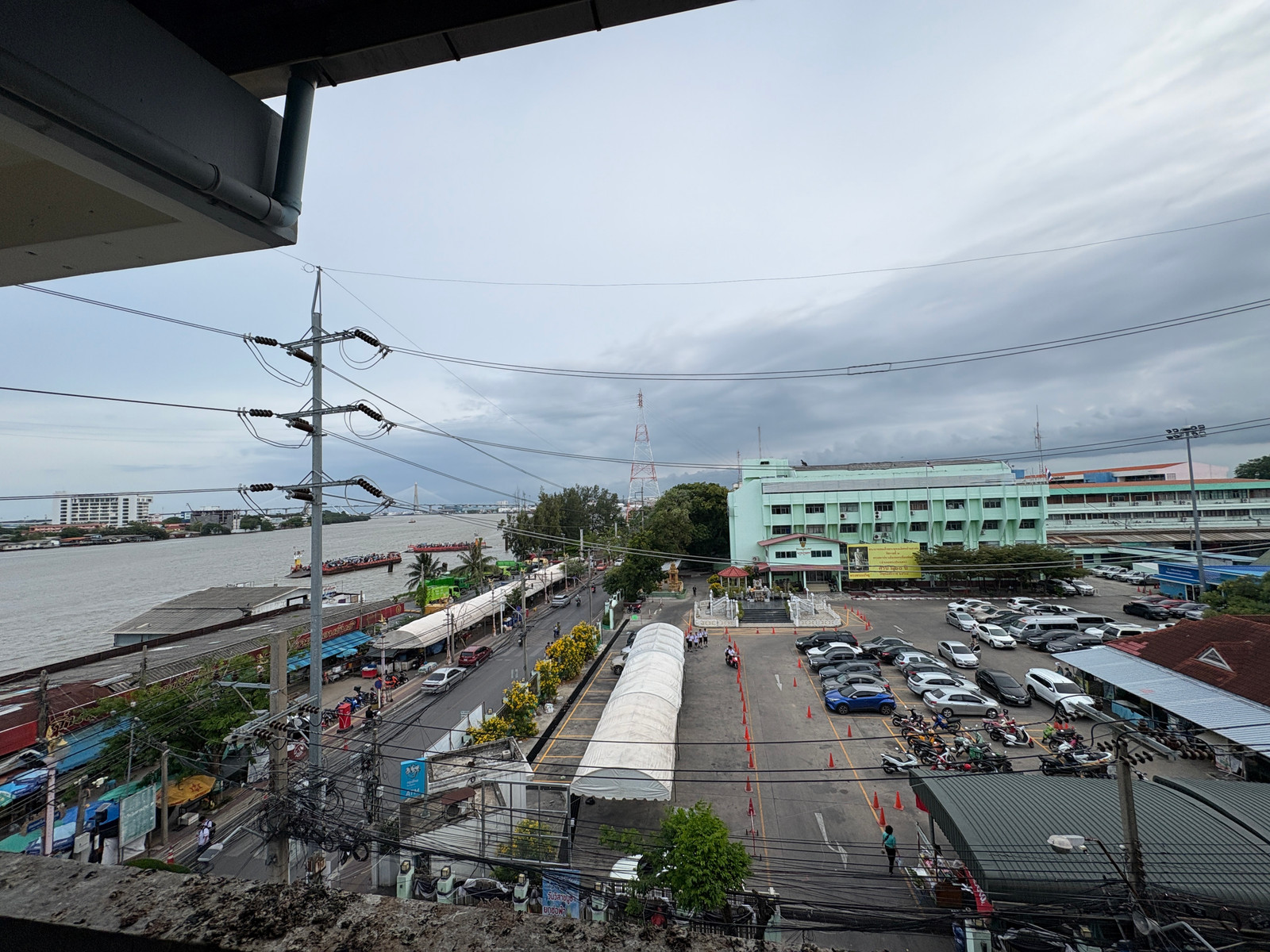 อาคารพาณิชย์ตลาดพระประแดง ถ.นครเขื่อนขันธ์ – รูปที่ 2