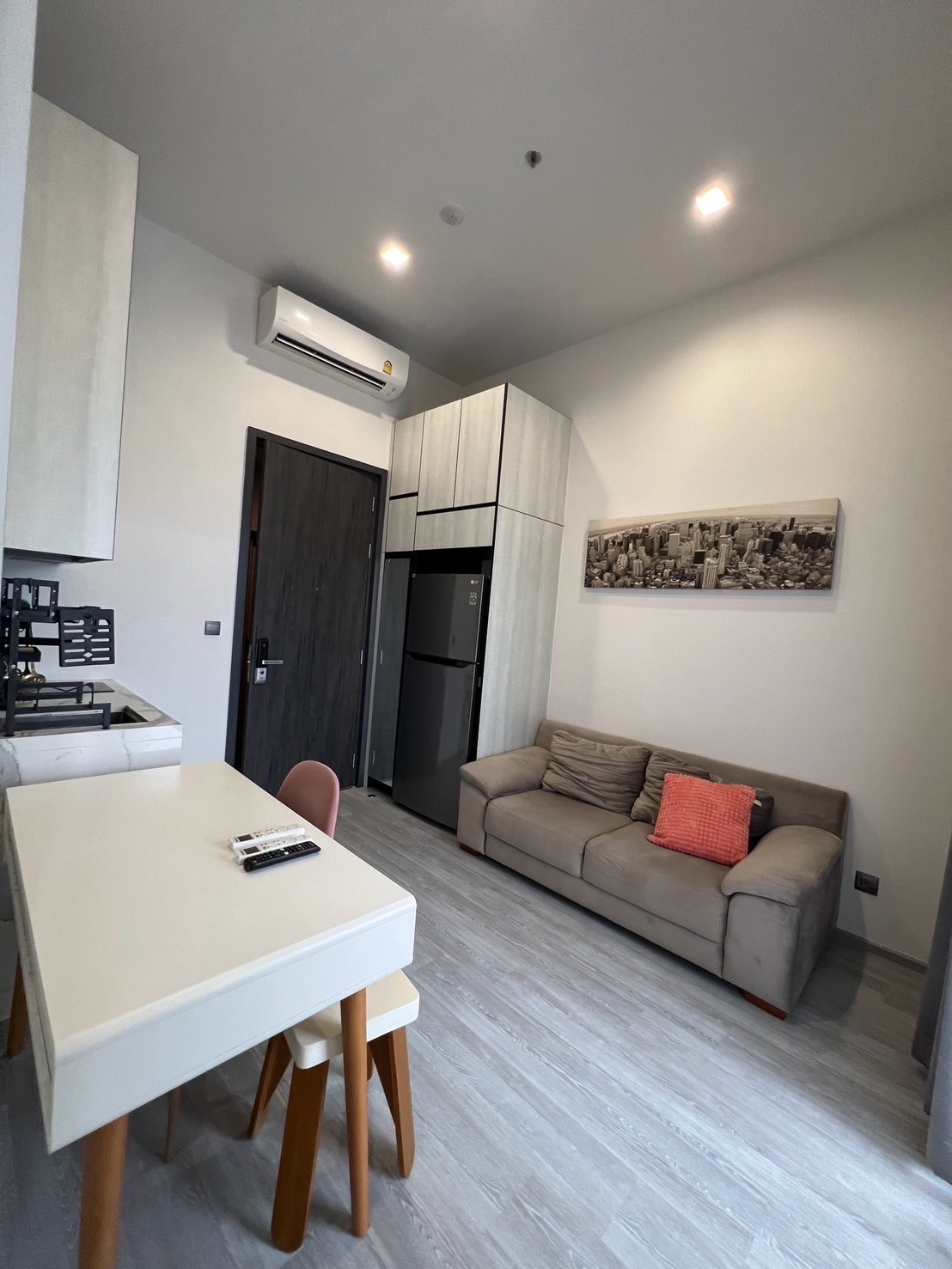 ว่างให้เช่าด่วน : THE LINE Sukhumvit 101 (เดอะ ไลน์ สุขุมวิท 101) สนใจต่อรองราคาแอดไลน์ @condo168 (มี @ ข้างหน้าด้วยนะคะ) ว่างให้เช่าด่วน : THE LINE Sukhumvit 101 (เดอะ ไลน์ สุขุมวิท 101) สนใจต่อรองราคาแอดไลน์ @condo168 (มี @ ข้างหน้าด้วยนะคะ)