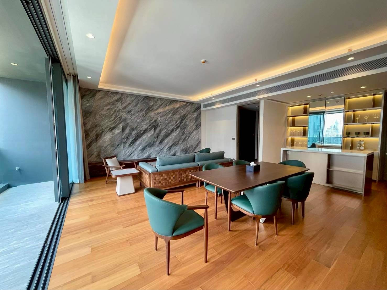 ● Prime Location ● ชั้น 10+ 136.13 ตร.ม. | 2 ห้องนอน ห้องน้ำ | ใกล้ BTS พร้อมพงษ์ 3 นาที, The Emquartier 3 นาที – รูปที่ 3