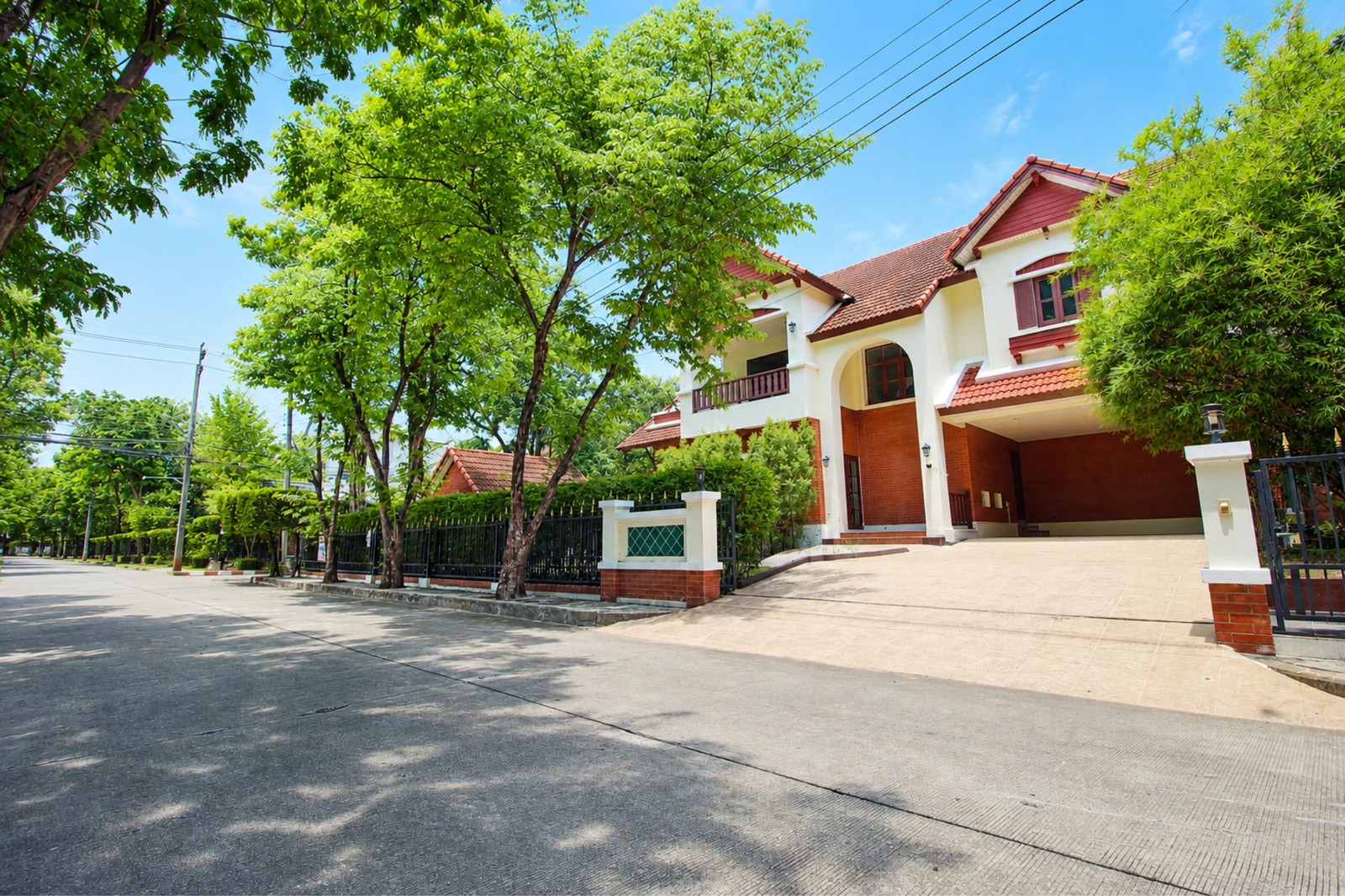 ขายบ้านเดี่ยว ประชาอุทิศ วรารมย์ บ้านตรงข้ามสวน มุม ใหม่ 162 ตรว.  – รูปที่ 3