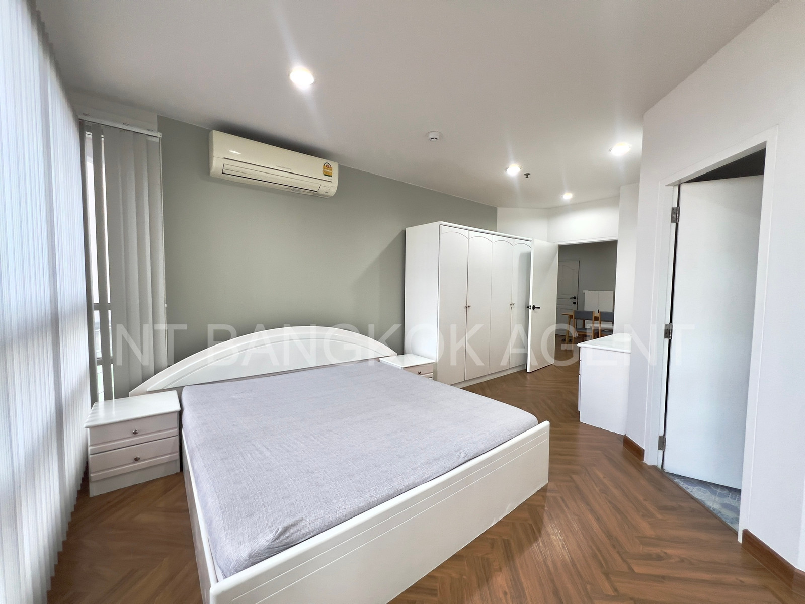 For rent, Pathumwan Resort (Pathumwan Resort), a popular condo in the Phaya Thai area. For customers looking for 2 bedrooms Affordable price For rent, Pathumwan Resort (Pathumwan Resort), a popular condo in the Phaya Thai area. For customers looking for 2 bedrooms Affordable price