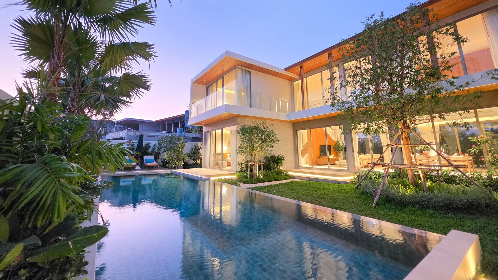 Luxury Modern Tropical Pool Villa for Sale – Pasak, Cherngtalay, Phuket