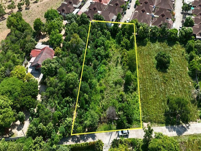 Vacant land for sale in Sriracha, near Bang Phra Reservoir. Excellent location, ready to build a house. Vacant land for sale in Sriracha, near Bang Phra Reservoir. Excellent location, ready to build a house.