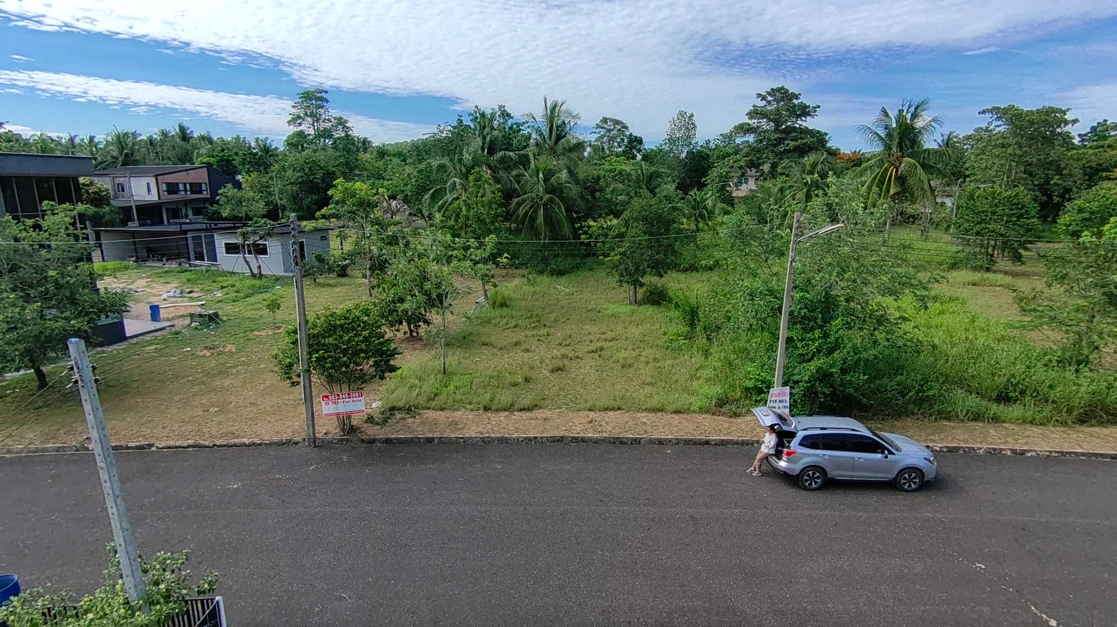 ขายที่ดิน จัดสรร 120 ตรว. โครงการบ้านเนินน้ำ แวดล้อมด้วยธรรมชาติ เหมาะสร้างบ้านพัก ตะเคียนเตี้ย บางละมุง