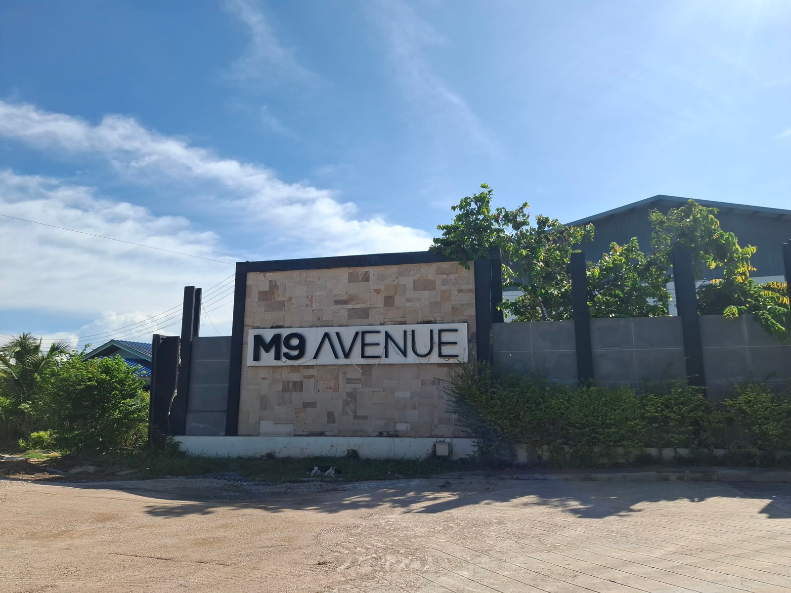 BL145|ทาวน์โฮม 3 ชั้น โครงการ M9 Avenue (เอ็มไนน์ อเวนิว) พระราม 2 - ท่าข้าม ถ.กาญจนาภิเษก แขวงท่าข้าม เขตบางขุนเทียน (ราคา 3,600,000 บาท) – รูปที่ 3