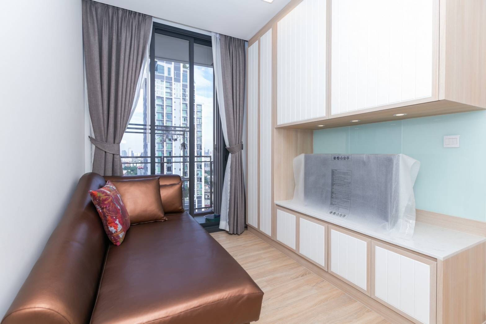 🔥For Sell : The Line Phahol-pradipat 1bed 1bath 35sqm 4,590,000 Mb. Micky : 0650565193 🔥For Sell : The Line Phahol-pradipat 1bed 1bath 35sqm 4,590,000 Mb. Micky : 0650565193
