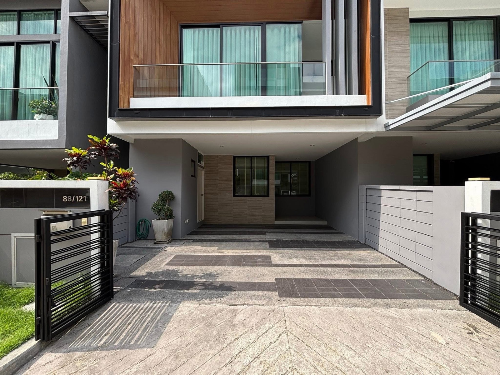 🏡 For Rent | Nirvana Define Srinakarin – Rama 9 Spacious Type B House | 285 SQ.M. – รูปที่ 2