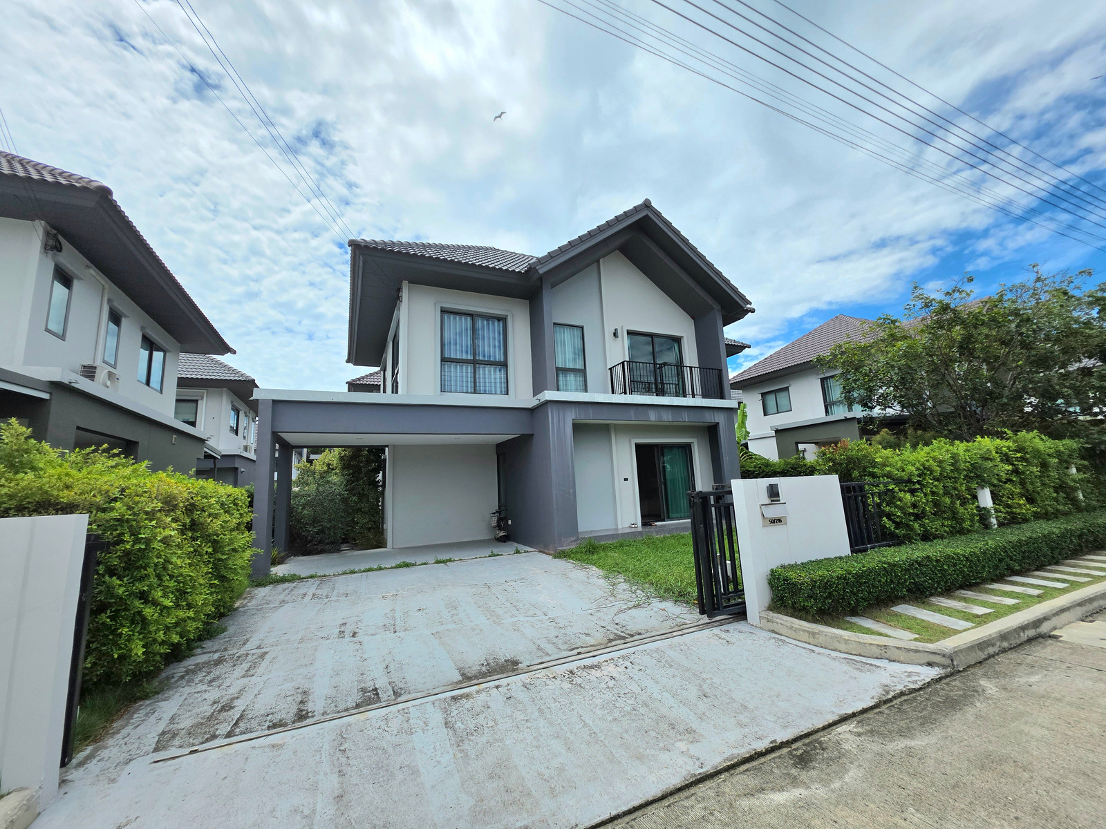 ขาย บ้านเดี่ยว ม.เวนิว โฟลว์ แจ้งวัฒนะ   Venue Flow– Chaengwattana ขายถูก ต่ำกว่าทุน