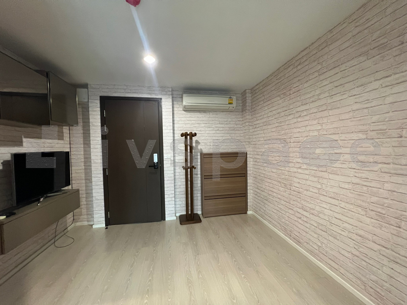 ▚ LK160ツ ขายพร้อมผู้เช่า Rhythm Sathorn-Narathiwas 1 ห้องนอน 1 ห้องน้ำ 38 ตร.ม. ชั้นสูง การันตีราคาดีที่สุดในโครงการ – รูปที่ 2