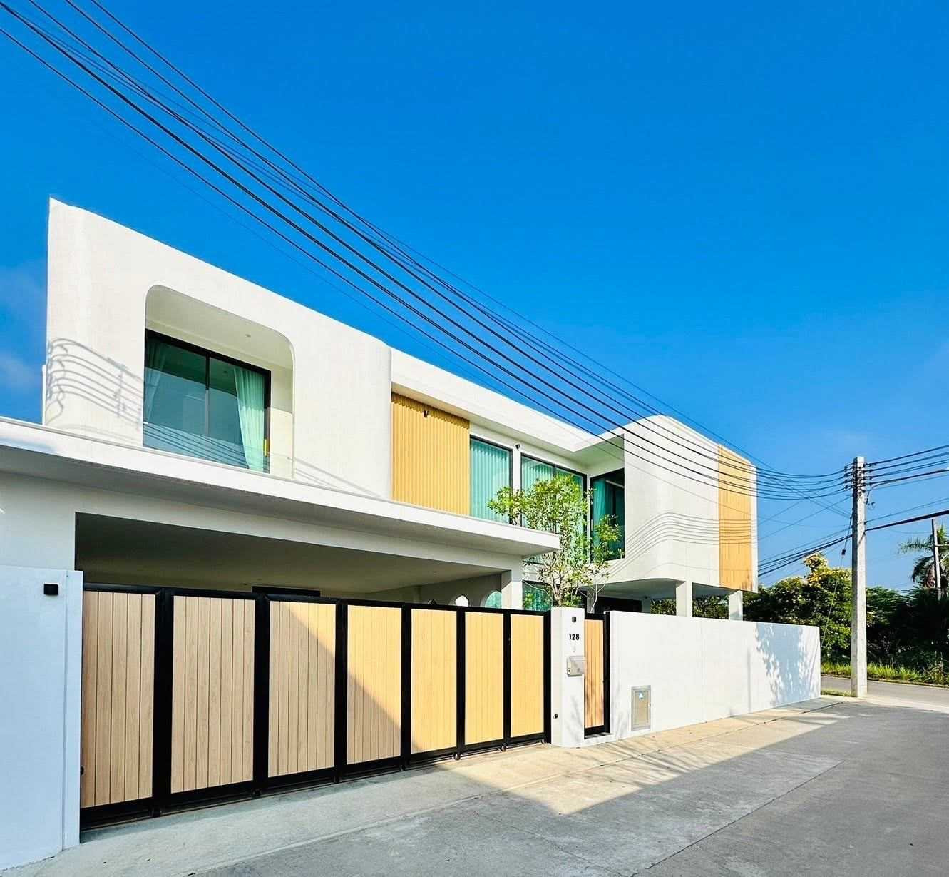 ปล่อยเช่า Luxury Pool Villa (Smart Home) ขนาด 73.4 ตร.ว. หางดง เชียงใหม่ ปล่อยเช่า Luxury Pool Villa (Smart Home) ขนาด 73.4 ตร.ว. หางดง เชียงใหม่