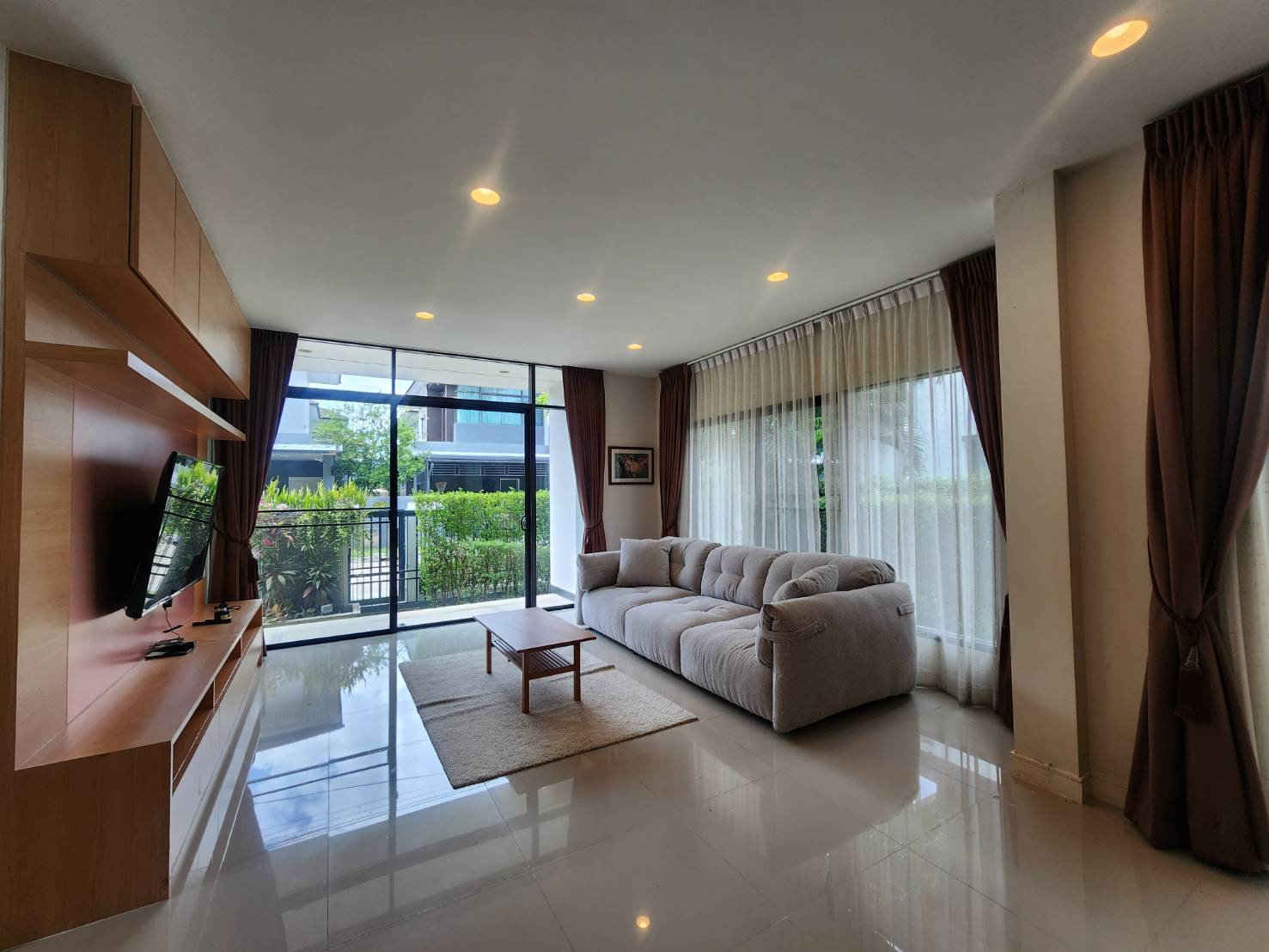 ให้เช่า บ้านเดี่ยว 3-ห้องนอน เศรษฐสิริ กรุงเทพกรีฑา ตกแต่งเรียบร้อย พร้อมอยู่ ให้เช่า บ้านเดี่ยว 3-ห้องนอน เศรษฐสิริ กรุงเทพกรีฑา ตกแต่งเรียบร้อย พร้อมอยู่