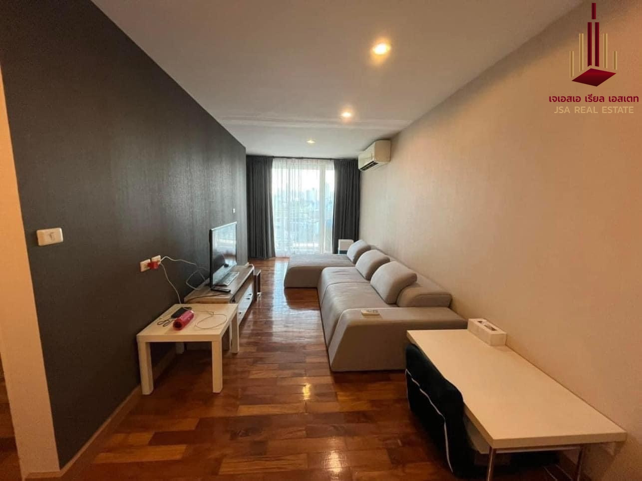 ✨ For Sale: The Niche Sukhumvit 49 Condo ✨  💰 Only 3,700,000  THB