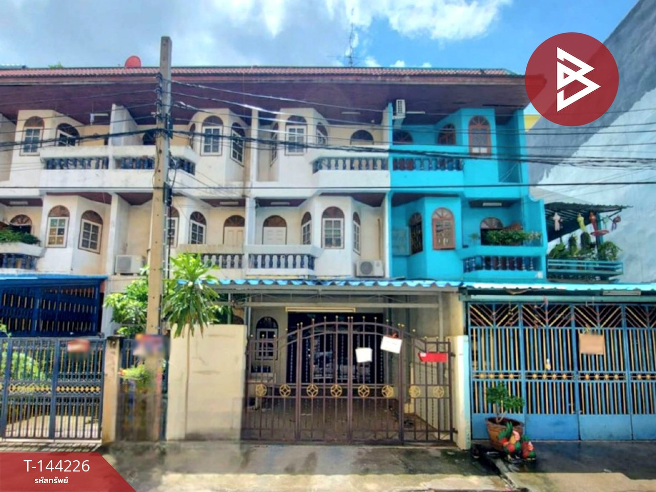 Townhouse for sale Chat Nakhon Village, Bang Khae-Bang Bon, Bangkok