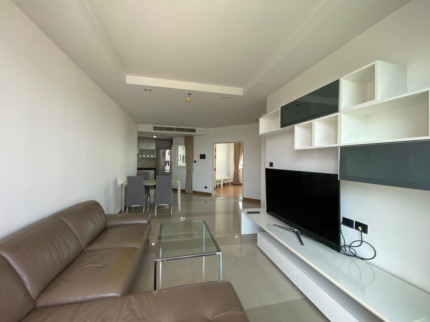 Condo Supalai Wellington for sale, 1 beautiful room, fully decorated, 2 bedrooms, regular parking, beautiful room, fully decorated.