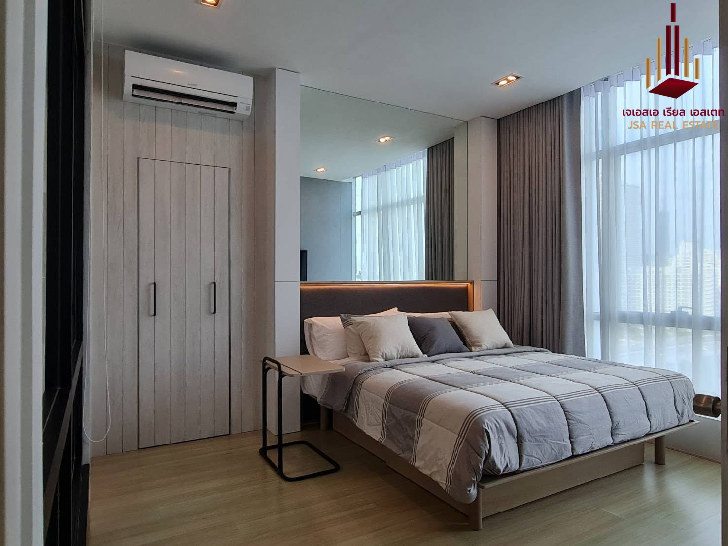 ✨ For Rent: Baan Sathorn - Chaophraya Condo ✨ 💰 Only 35,000 THB/month