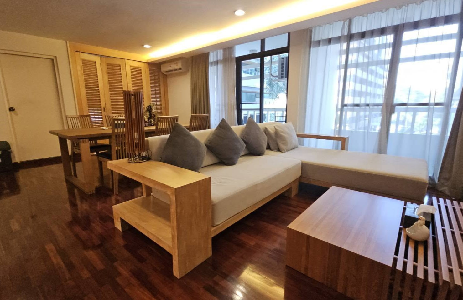 บ้านจันทร์ คอนโดมิเนียมสำหรับไลฟ์สไตล์คนเมือง ทองหล่อ20 บ้านจันทร์ คอนโดมิเนียมสำหรับไลฟ์สไตล์คนเมือง ทองหล่อ20
