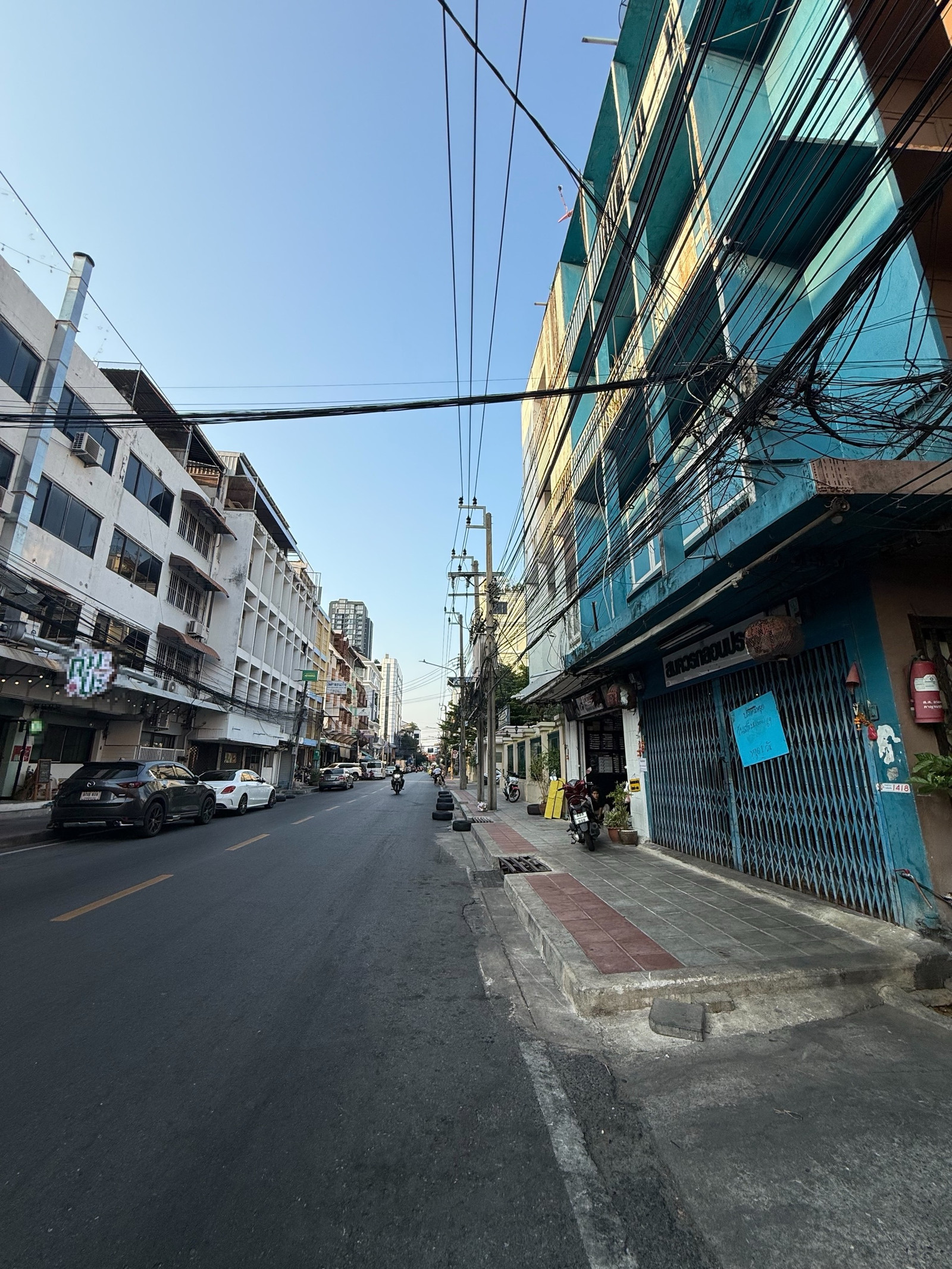 ขายที่ดินติดถนนรองเมือง ซ.5 ย่านบรรทัดทอง 338.07 ตรว.พร้อมอาคาร 26 หลัง ขายที่ดินติดถนนรองเมือง ซ.5 ย่านบรรทัดทอง 338.07 ตรว.พร้อมอาคาร 26 หลัง