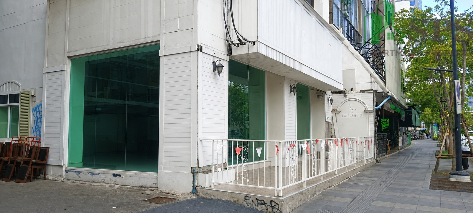 ให้เช่า พื้นที่ร้านค้า ติดถนนใหญ่ ทำเลสีลม-สาทร (SPSSR283) – รูปที่ 2