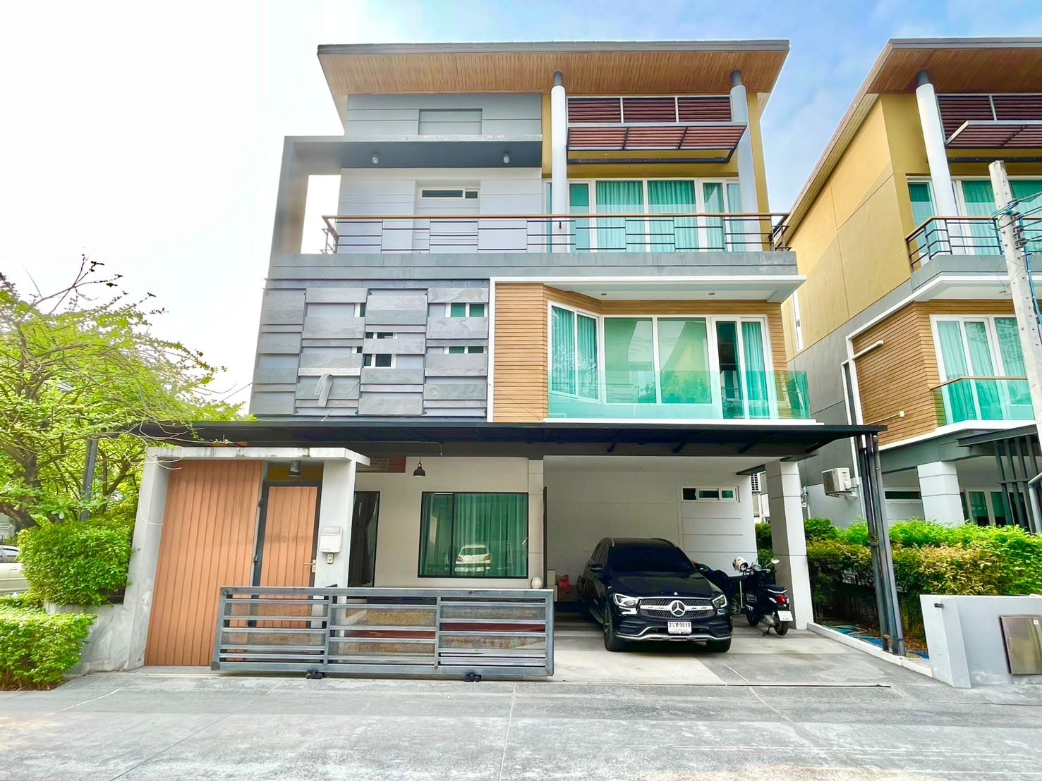 ขายบ้านเดี่ยว 3 ชั้น The Gallery House Pattern เดอะ แกลเลอรี่ เฮ้าส์ แพทเทิร์น แปลงมุม สงบ!!!! – รูปที่ 3