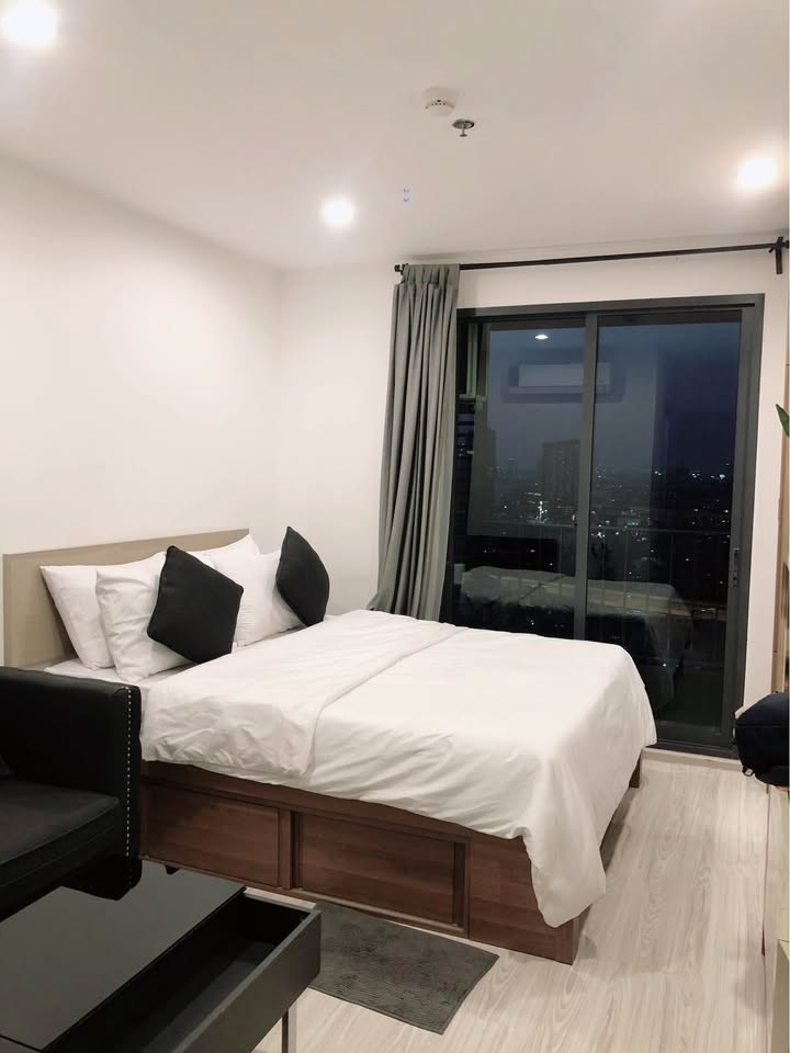 Condo for Rent: Ideo Mobi Wong Sawang Interchange, near MRT Bang Son