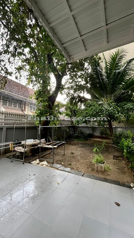 บ้านเดี่ยว 3 ชั้น ใจกลางเมืองย่านซอยพหลโยธิน 24 จอมพล จตุจักร – รูปที่ 2