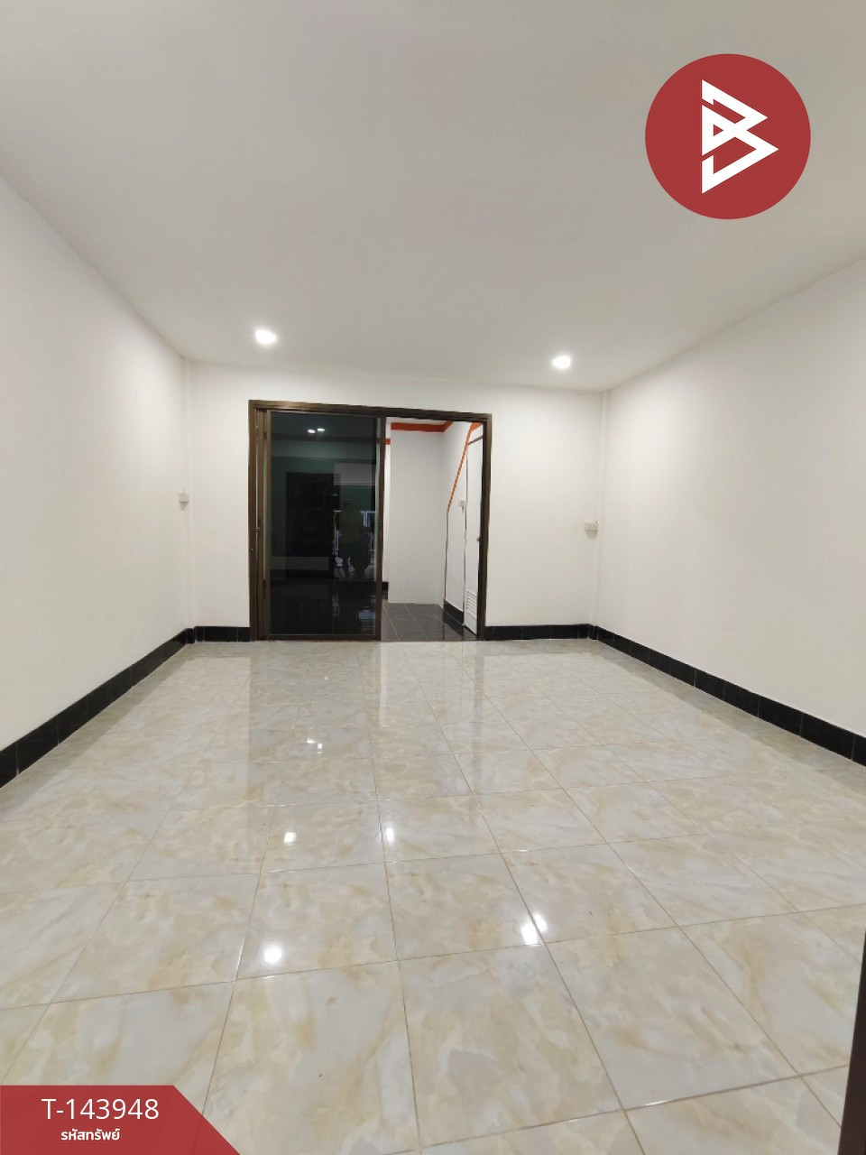 ขายทาวน์เฮ้าส์ 2 ชั้น เนื้อที่ 16.5 ตร.วา ในเมือง พิษณุโลก – รูปที่ 3