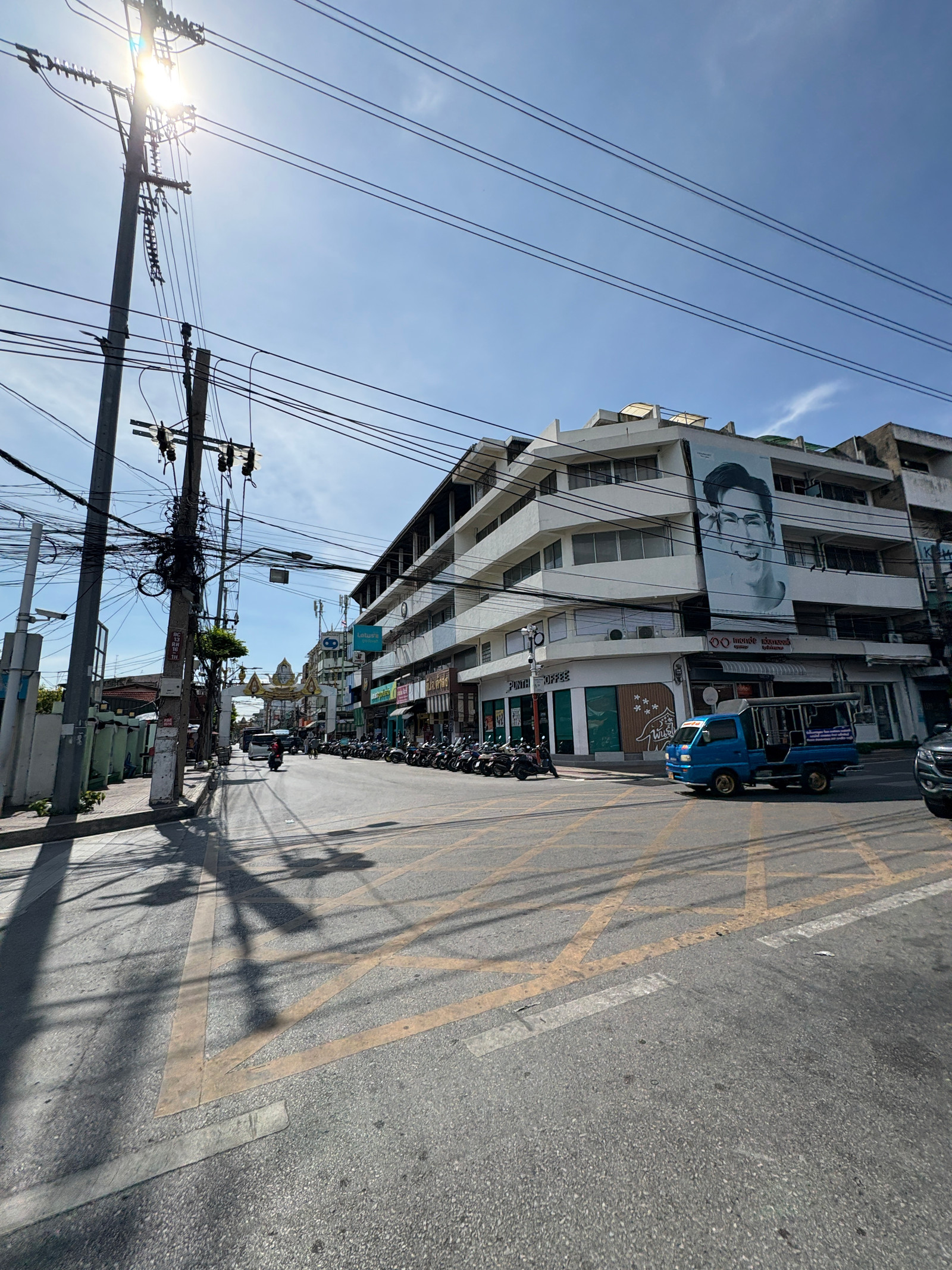 อาคารพาณิชย์ตลาดพระประแดง ถ.นครเขื่อนขันธ์ – รูปที่ 4