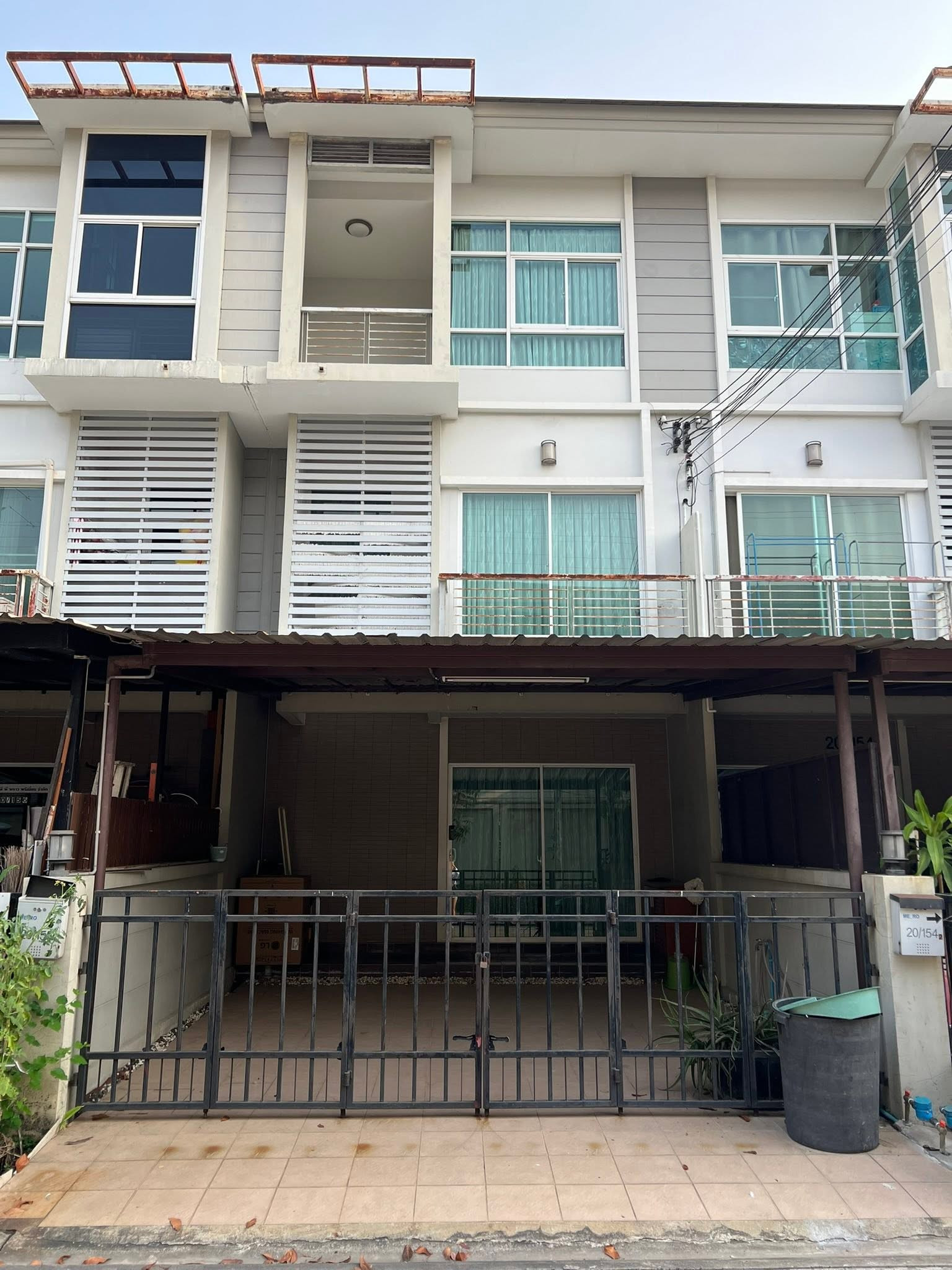 (Code ME131) House for rent, Baan Klang Meuang British Town Srinakarin project: Baan Klang Meuang British Town Srinakarin.