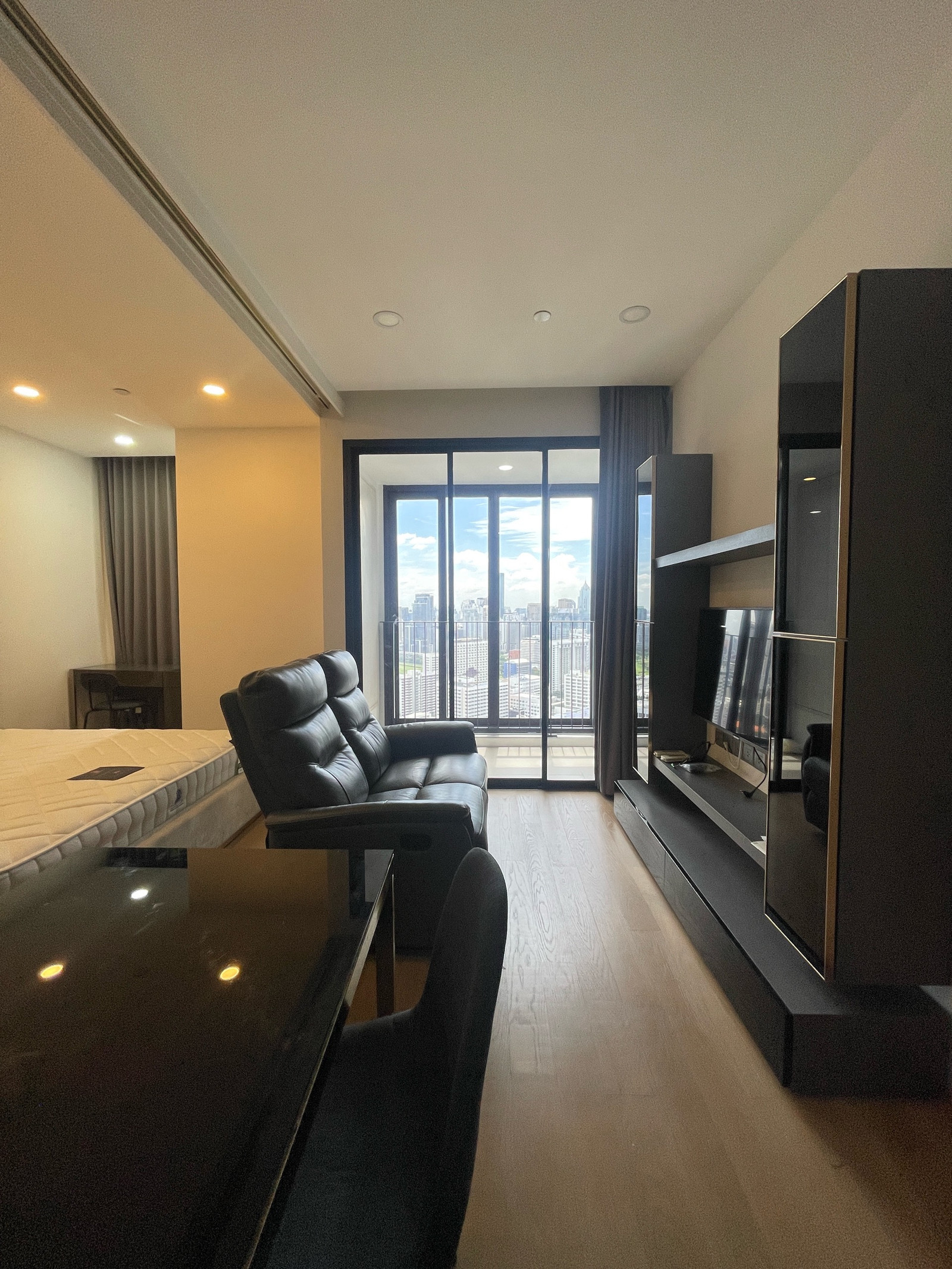 Ashton Chula-Silom 1 Bedroom | ห้องสวยพร้อมอยู่ ราคาพิเศษ รีบก่อนหลุดจอง Tel. 0636569606 Ashton Chula-Silom 1 Bedroom | ห้องสวยพร้อมอยู่ ราคาพิเศษ รีบก่อนหลุดจอง Tel. 0636569606