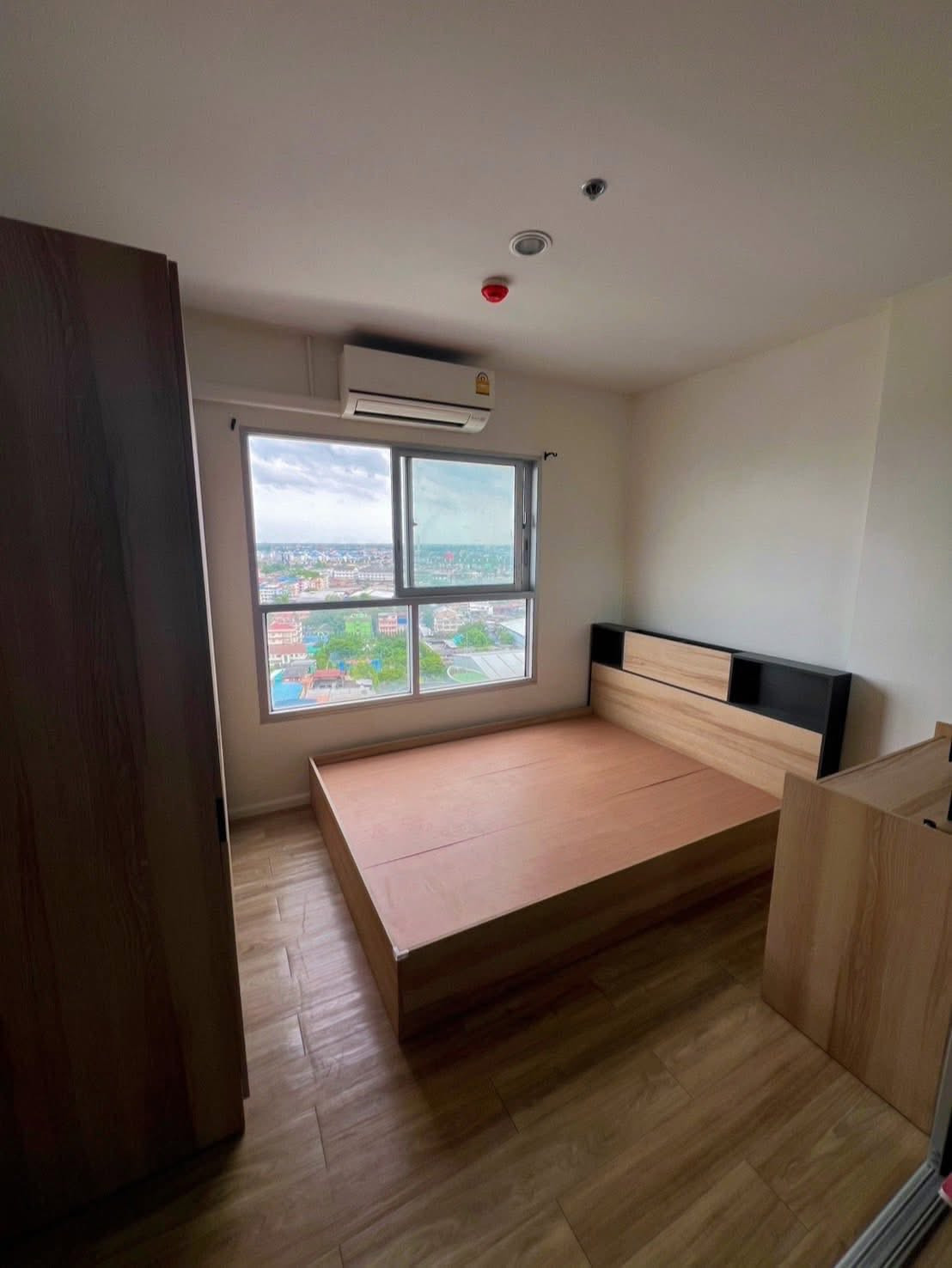 🔥ขาย คอนโด ISSI Condo Suksawat (สุขสวัสดิ์ - พระราม 2) ติดรถไฟฟ้าสายสีม่วง พร้อมเฟอร์นิเจอร์แ ละเครื่องใช้ไฟฟ้าครบชุด พิเศษ! ✨ฟรีค่าส่วนกลางปีนี้ 🔥ขาย คอนโด ISSI Condo Suksawat (สุขสวัสดิ์ - พระราม 2) ติดรถไฟฟ้าสายสีม่วง พร้อมเฟอร์นิเจอร์แ ละเครื่องใช้ไฟฟ้าครบชุด พิเศษ! ✨ฟรีค่าส่วนกลางปีนี้