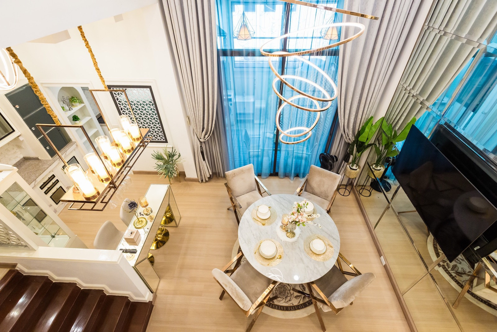 🏡✨ Luxury Townhome ทำเลทอง เลียบด่วนรามอินทรา–CDC พร้อมอยู่ทั้งขายและเช่า📍 เดินถึง The Crystal ได้สบาย ใกล้ CDC และ Central EastVille – รูปที่ 4