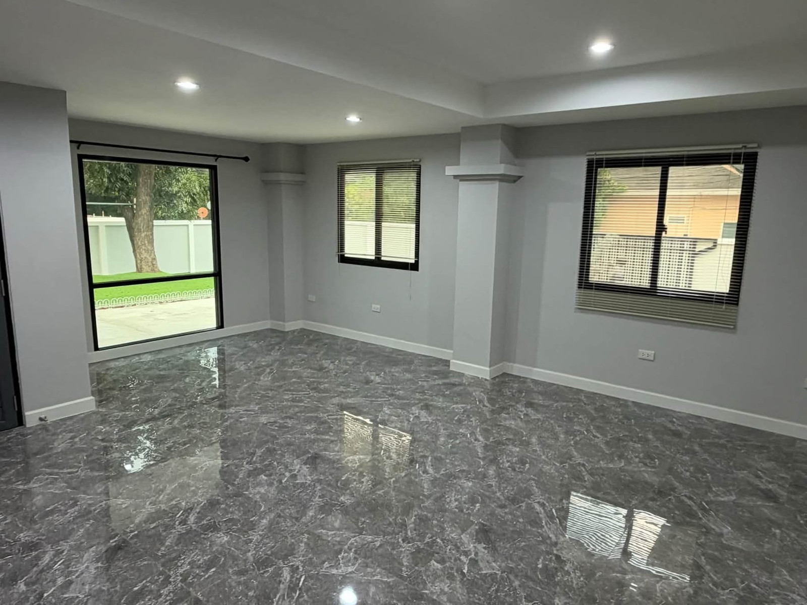 Home Office for Rent with Warehouse – 2-Storey Building - Don Mueang – รูปที่ 3