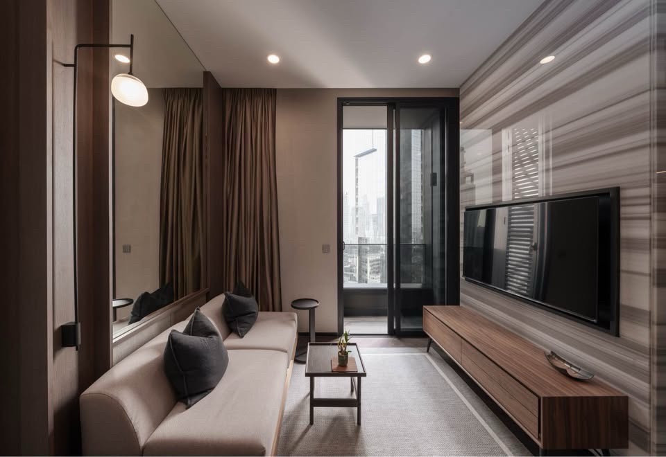 🔥Rent at The Esse Sukhumvit 36 🔥1BR 1BR 🔥 45,000 🔥38sqm 🔥Floor12 🔥Rent at The Esse Sukhumvit 36 🔥1BR 1BR 🔥 45,000 🔥38sqm 🔥Floor12