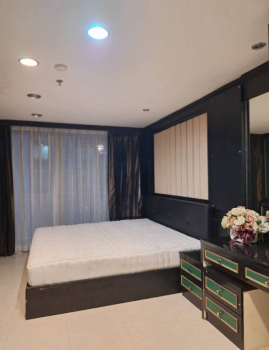 For sale ✨Asoke Place✨1 beds 1 baths, Size 78 sqm., near BTS / MRT Asole/Sukhumvit (0.4 km) Tel.0982645161 For sale ✨Asoke Place✨1 beds 1 baths, Size 78 sqm., near BTS / MRT Asole/Sukhumvit (0.4 km) Tel.0982645161