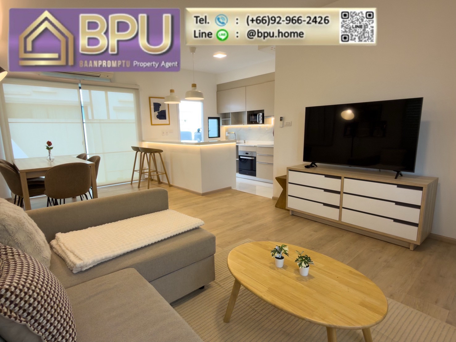 ** 3 Bedrooms Corner Unit Townhome with mezzanine for Rent ** Indy 5 Bangna km.7 Near Mega Bangna, Concordian