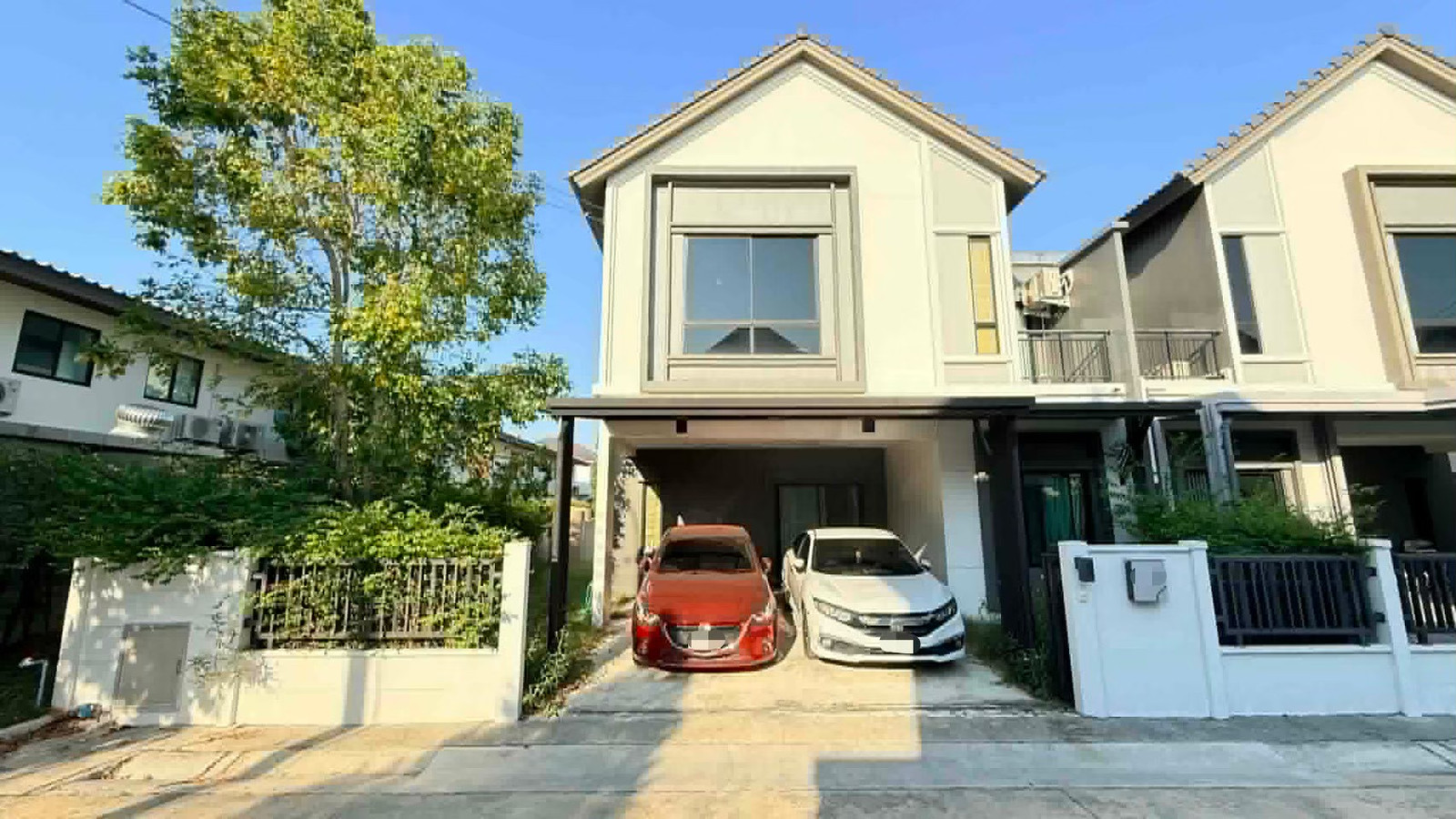 ขายบริทาเนีย ราชพฤกษ์-นครอินทร์ อายุบ้าน 3ปี แปลงมุม ขายบริทาเนีย ราชพฤกษ์-นครอินทร์ อายุบ้าน 3ปี แปลงมุม
