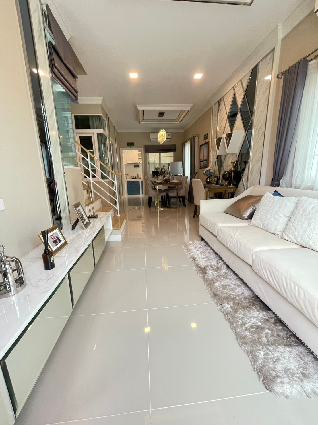   โกลเด้น ทาวน์ ศิริราช-ราชพฤกษ์ พร้อมอยู่ตกแต่ง Built in ทั้งหลัง ราคาพิเศษ – รูปที่ 2