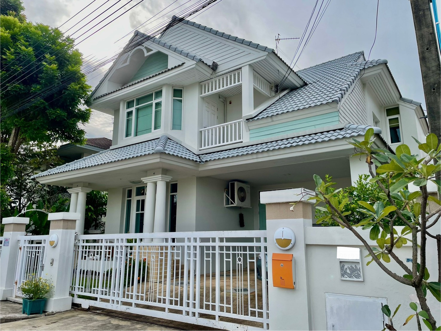 🏡 Single house for sale Bangkok Boulevard Ratchada-Ramindra | 4 bedrooms, 4 bathrooms | 63.7 sq m | near the Pink Line | Price 12.5 million baht 💰 Selling price 12,500,000 baht (negotiable)) 🏡 Single house for sale Bangkok Boulevard Ratchada-Ramindra | 4 bedrooms, 4 bathrooms | 63.7 sq m | near the Pink Line | Price 12.5 million baht 💰 Selling price 12,500,000 baht (negotiable))