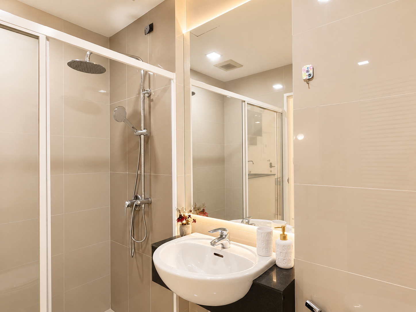 📣 Airlink Residence คอนโดแต่งครบ พร้อมอยู่ | ลาดกระบัง ใกล้สนามบิน ✈️ 💰 ราคาขายเพียง 1.69 ล้านบาท 🏡 ห้องสวย พร้อมเข้าอยู่ – รูปที่ 4