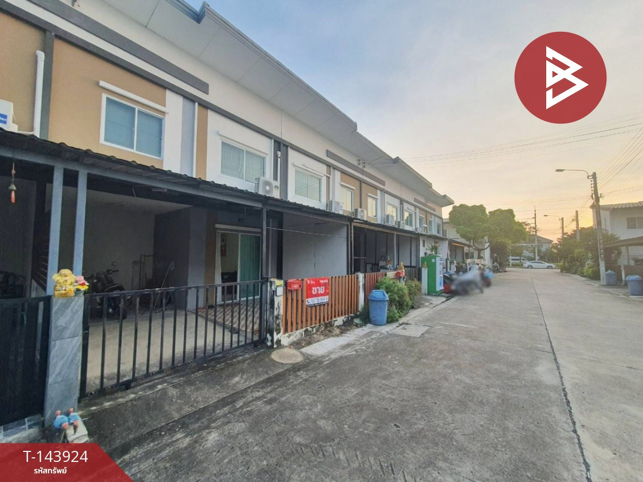 ขายทาวน์เฮ้าส์ หมู่บ้านลลิลทาวน์ ไลโอ บลิสซ์ ลาดกระบัง-สุวรรณภูมิ (Lalin Town Lio Bliss Latkrabang-Suvarnabhumi) บางเสาธง สมุทรปราการ – รูปที่ 2