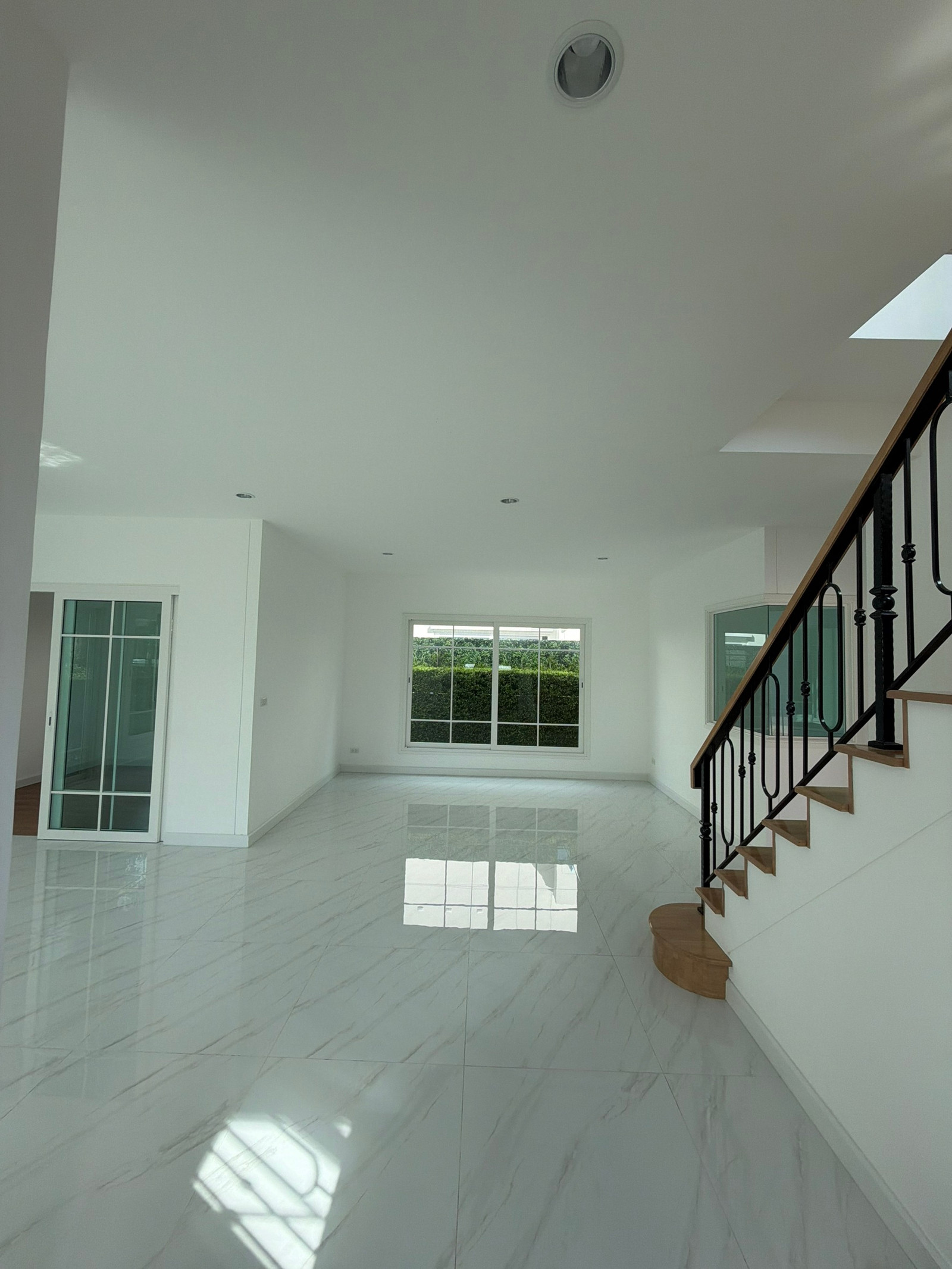 แกรนดิโอ 2 วิภาวดี-รังสิต บ้านเดี่ยวหรู 4 ห้องนอน 4 ห้องน้ำ  ราคาพิเศษ – รูปที่ 2