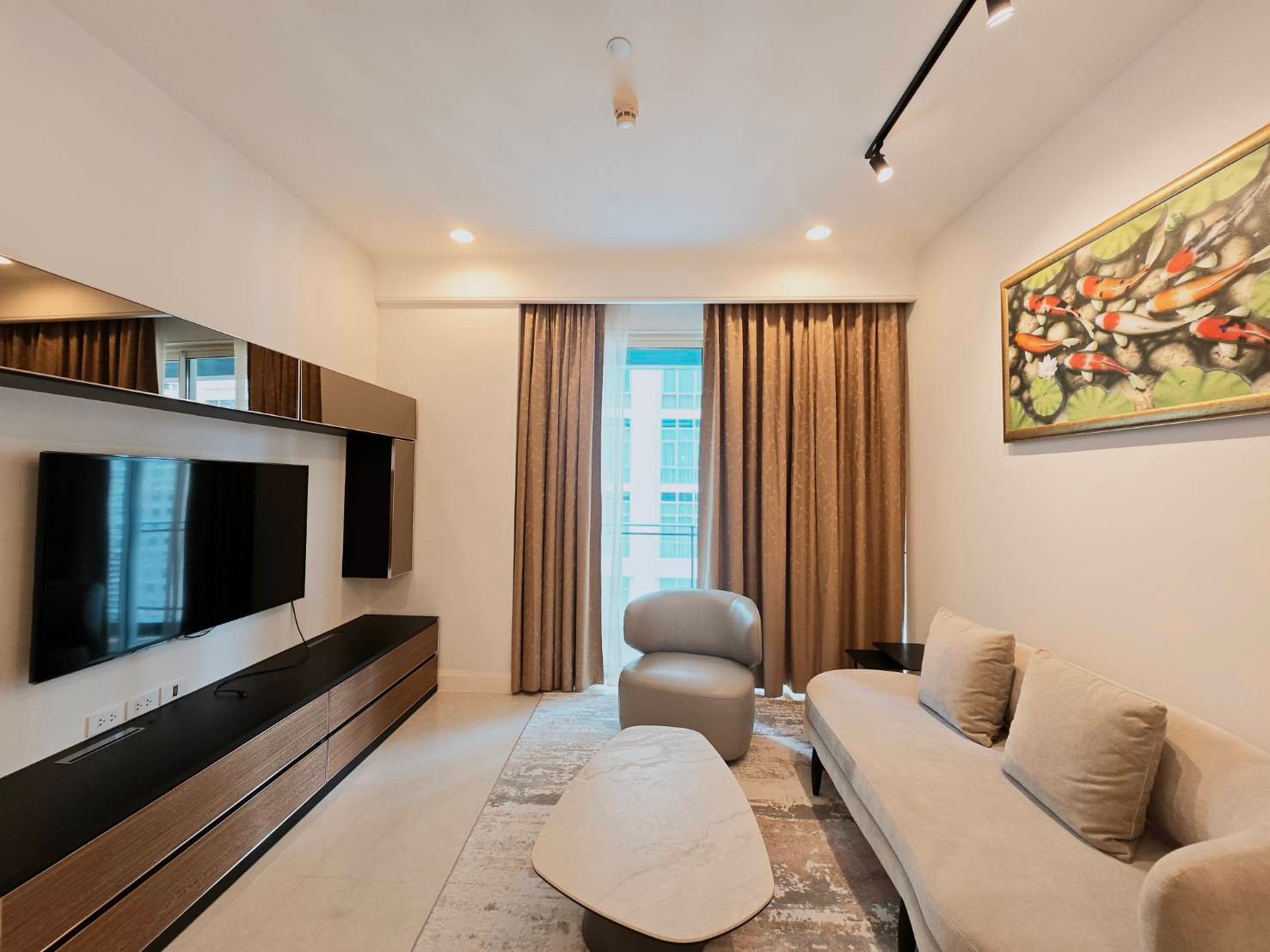 For sale ✨Q Langsuan✨2 beds 2 baths, Size 96.86 sqm., near BTS / MRT Chidlom (0.6 km) Tel.0982645161 For sale ✨Q Langsuan✨2 beds 2 baths, Size 96.86 sqm., near BTS / MRT Chidlom (0.6 km) Tel.0982645161