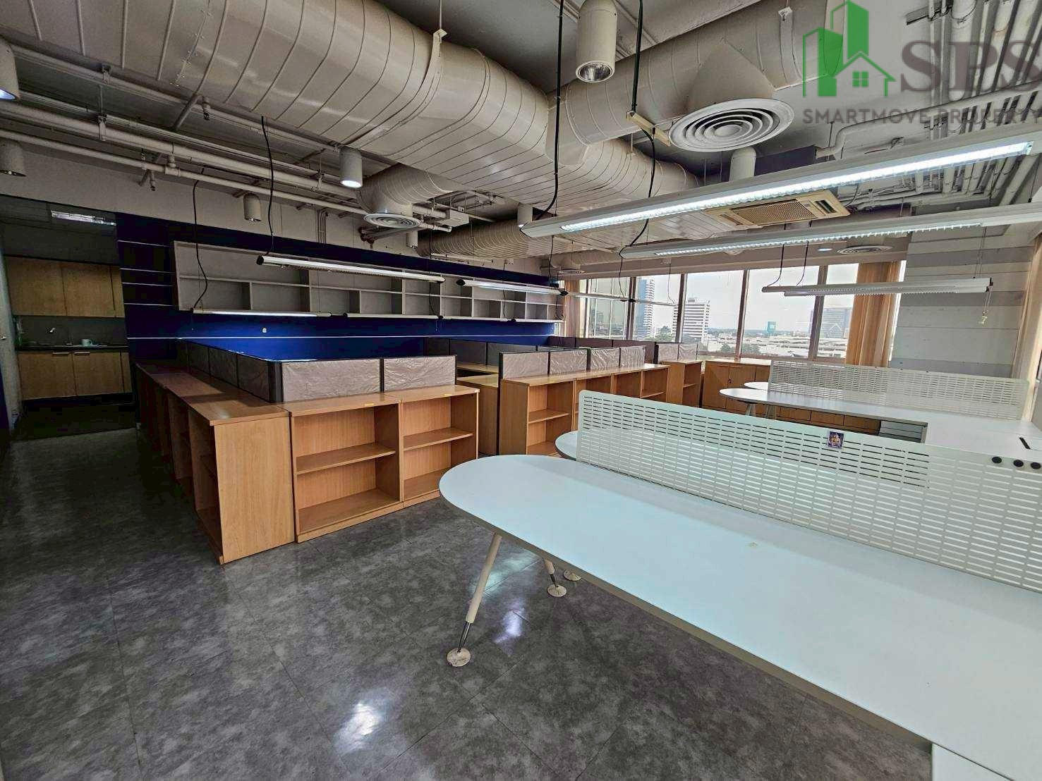 ให้เช่า พื้นที่สำนักงาน ใจกลางสุขุมวิท ใกล้ BTS พร้อมพงษ์ (SPSSR269) – รูปที่ 3