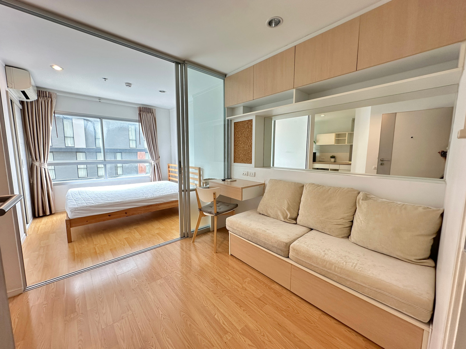 Rent 10,500 near ARL Hua Mak & MRT Yellow Line Lumpini Place Srinakarin - Huamak near Stamford International University**TEL: 0863649888 / LINE: @751paggb Rent 10,500 near ARL Hua Mak & MRT Yellow Line Lumpini Place Srinakarin - Huamak near Stamford International University**TEL: 0863649888 / LINE: @751paggb